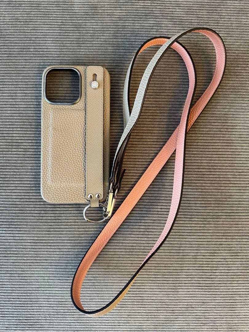 iPhone 15 Pro Max ボナペンチュラ　スマホケース＋ストラップ