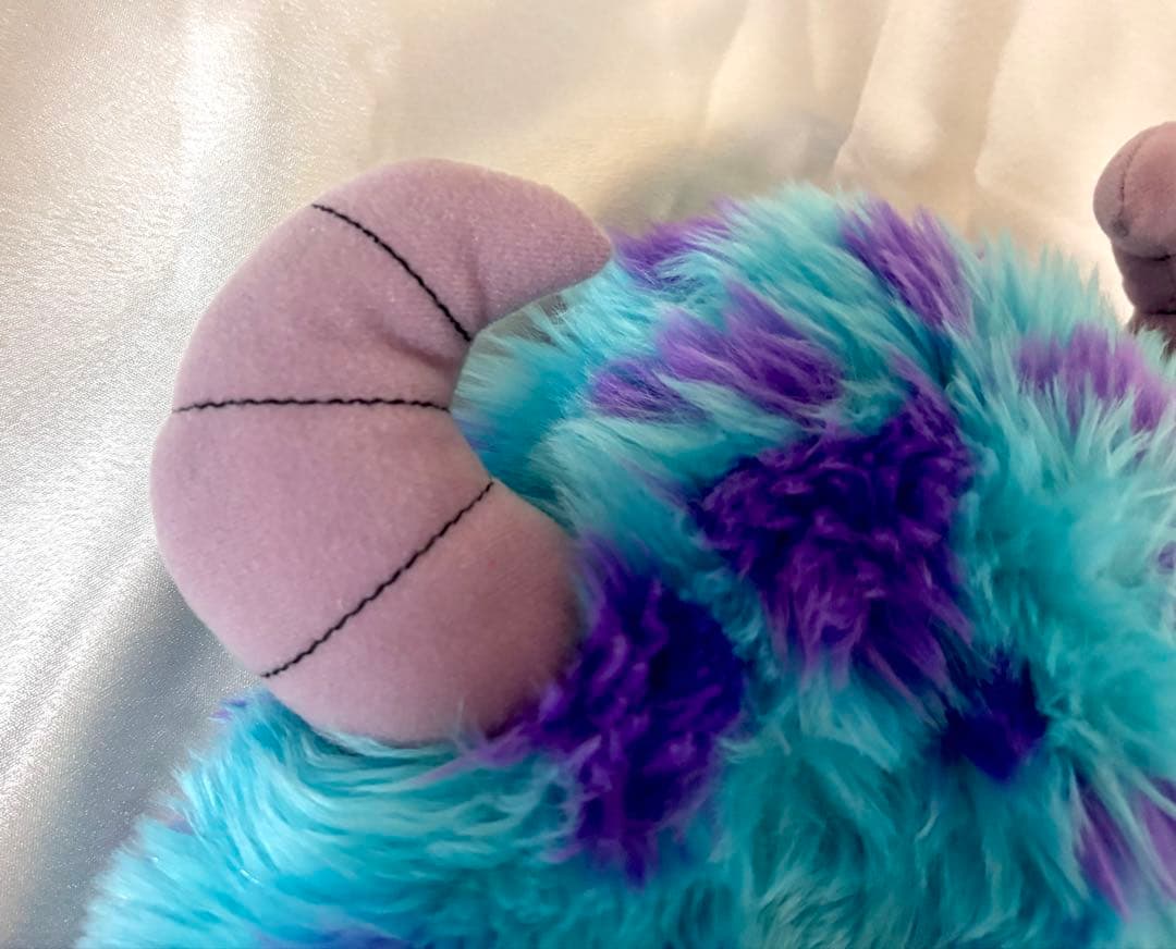 ディズニー ファンキャップ サリーマフラー手袋一体型＋レッグウォーマー 試着のみ