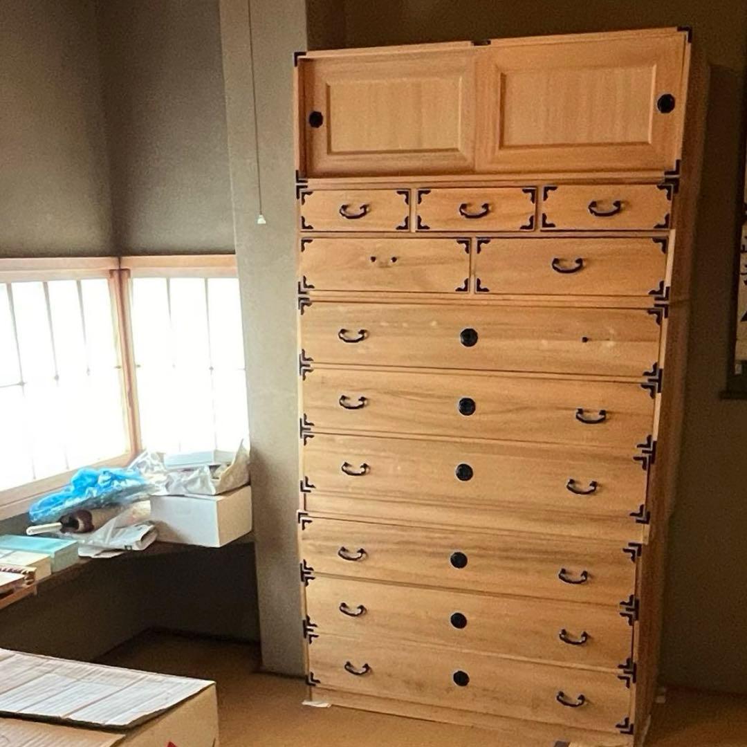 美品　昭和レトロ　9段 桐箪笥 タンス 収納 着物 和服 日本製 古家具