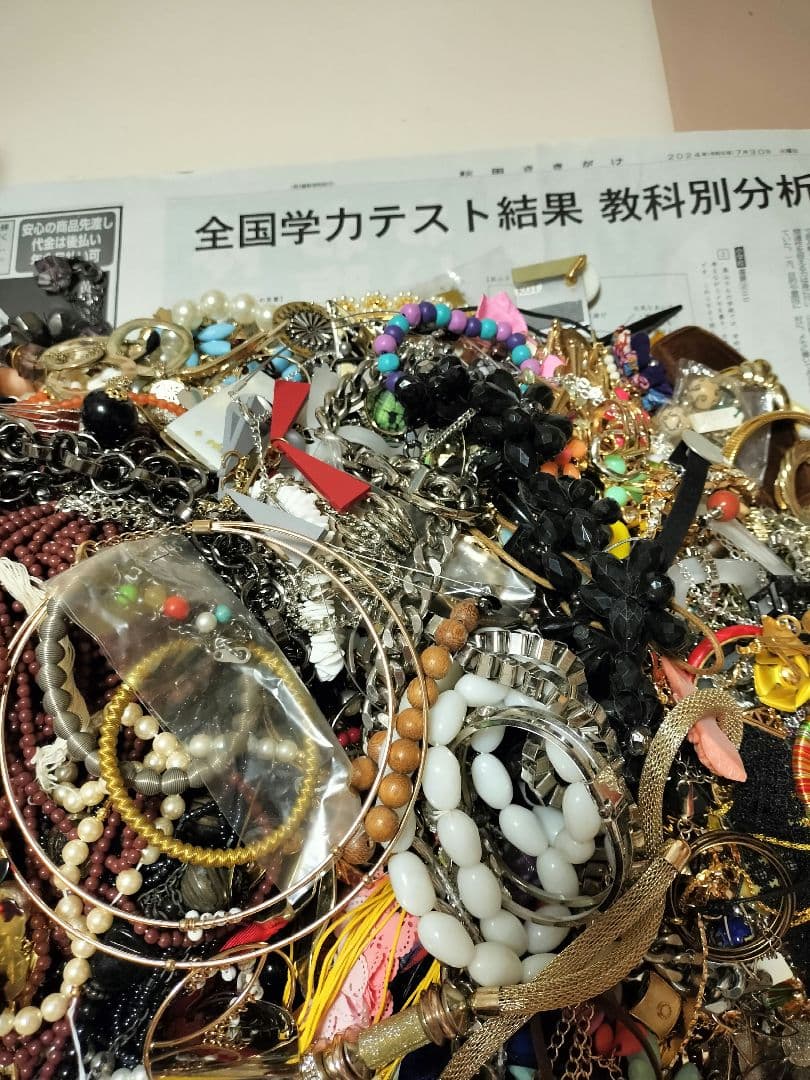 アクセサリーまとめ売り　 遺品、整理品、ジャンク品　約10.5kg