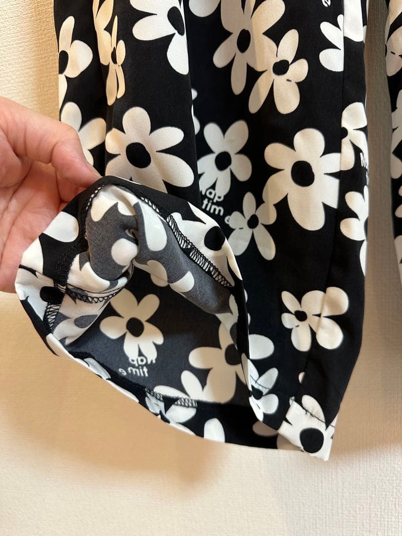 値下げ中！NAPTIME 総柄タックワイドパンツ S ブラック