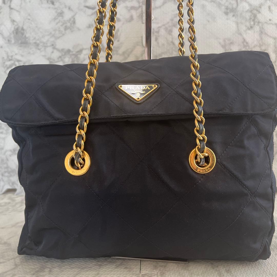 プラダ ダブルチェーン キルティング ショルダーバッグ ナイロン 三角ロゴ