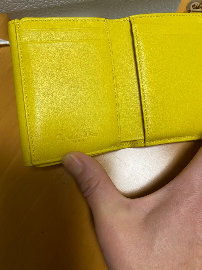 Dior イエロー 三つ折り財布