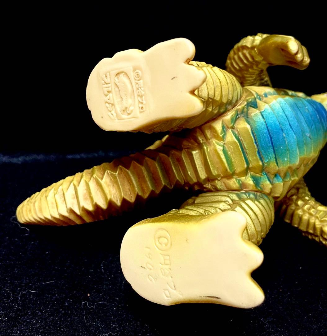 ブルマァク　レッドキング　1989年　ウルトラマン25周年記念　クリーム成型