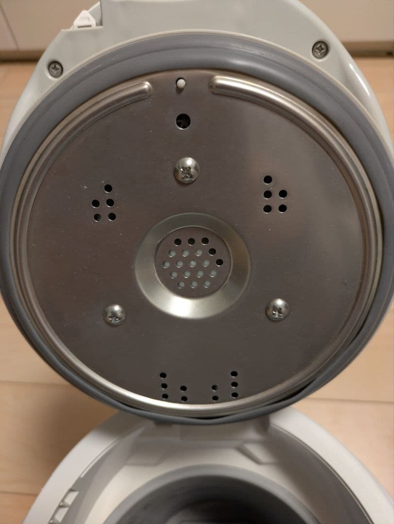 象印スチーム加湿器 2022年製 EE-DC50-WA