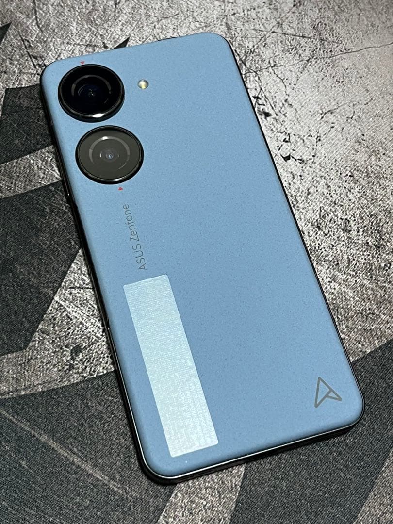 ASUS Zenfone10 16GB 512GB 国内版 スターリーブルー