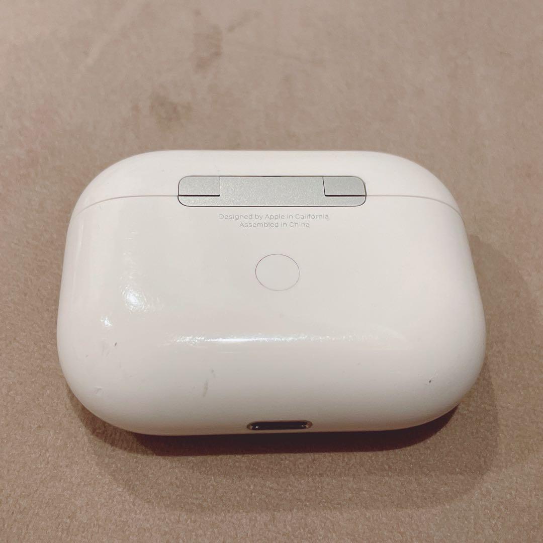 AirPods Pro本体　充電ケース&イヤホン両耳