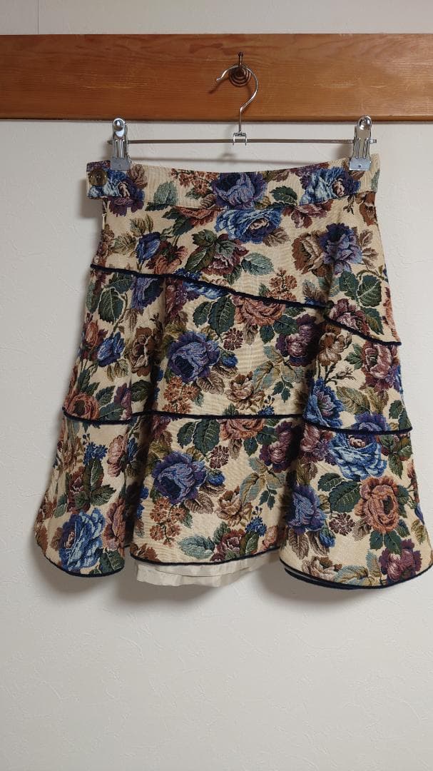 【みのり】Moi-meme-Moitie モワ・メーム・モワティエ