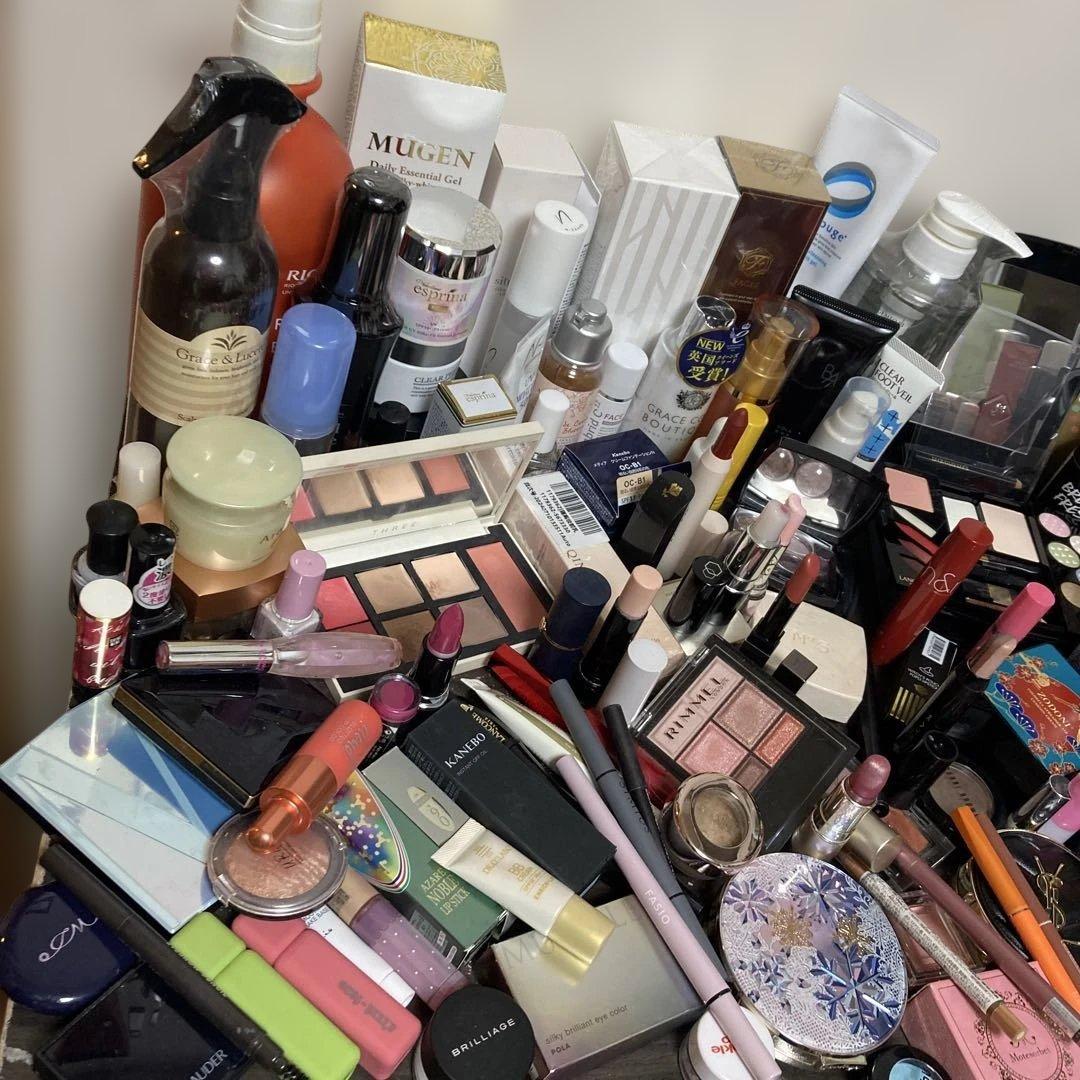 コスメまとめ売り　2点
