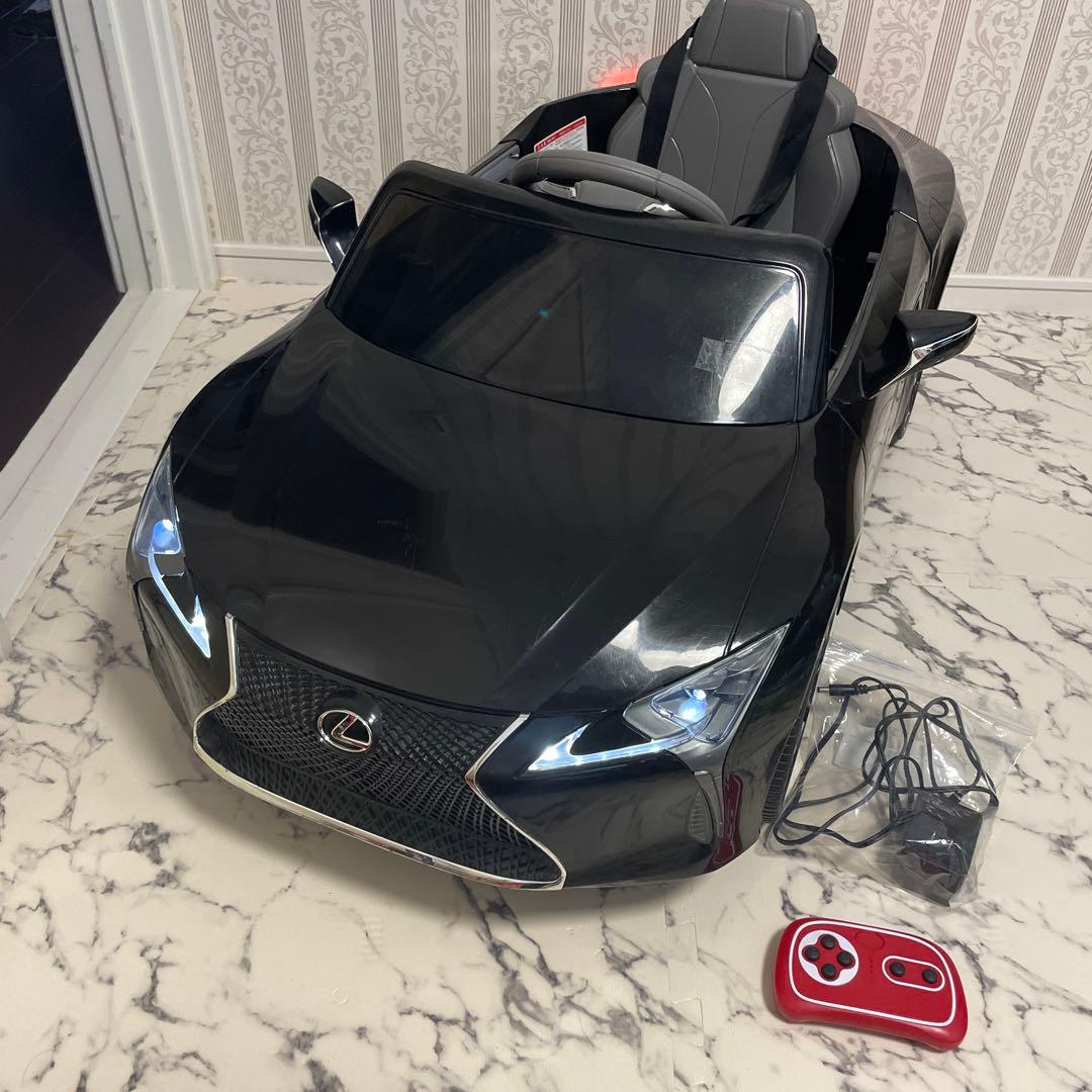 良品　乗用ラジコン レクサス（LEXUS）LC500 電動ラジコン　ウェディング