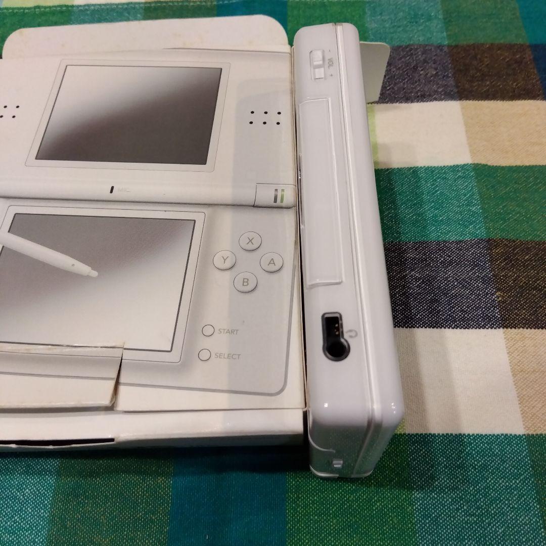 オシャレ魔女ラブandベリー　DS 　Lite付き