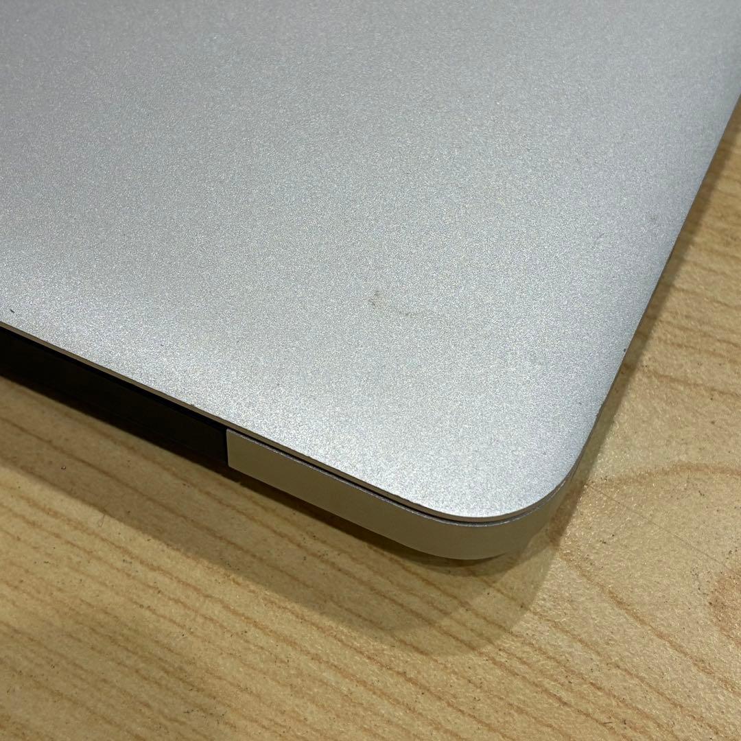 MacBook Air 13インチ 2012 初期化済み