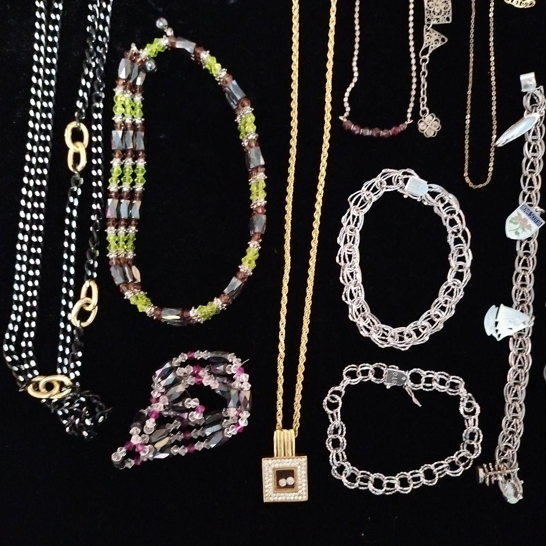 L*e様 アクセサリーセット 多様なデザインと素材