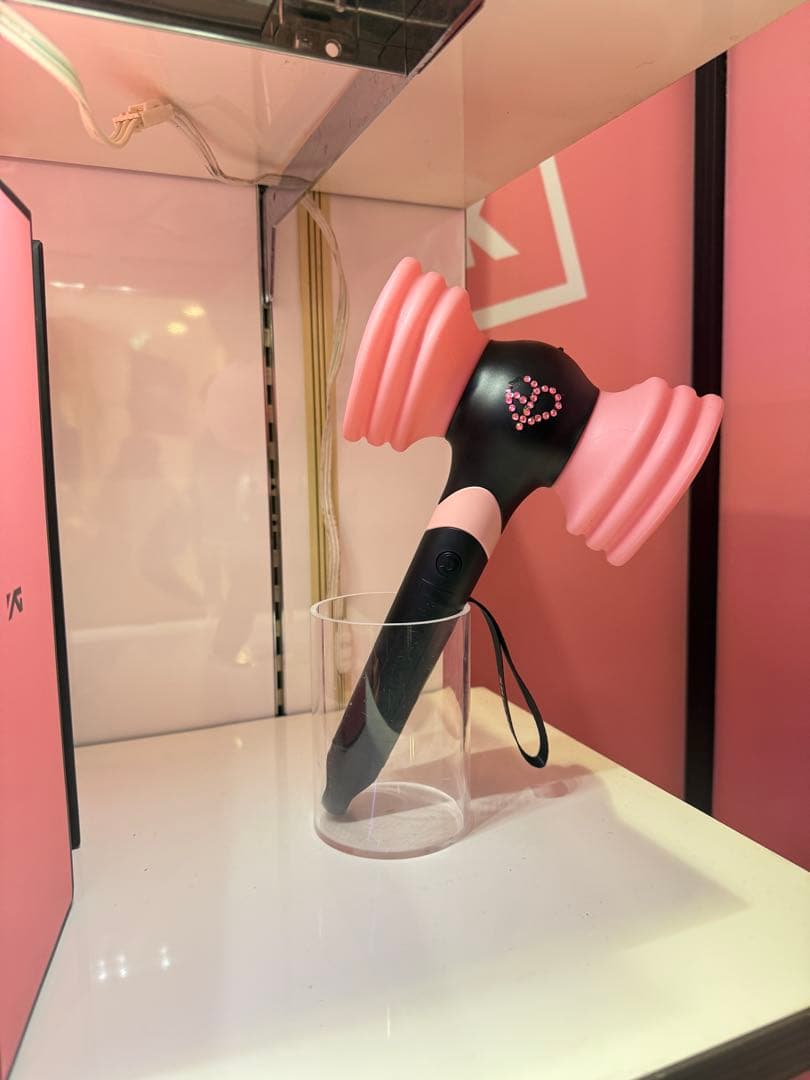本日限定！BLACKPINK ペンライト 特典付き 電池付き