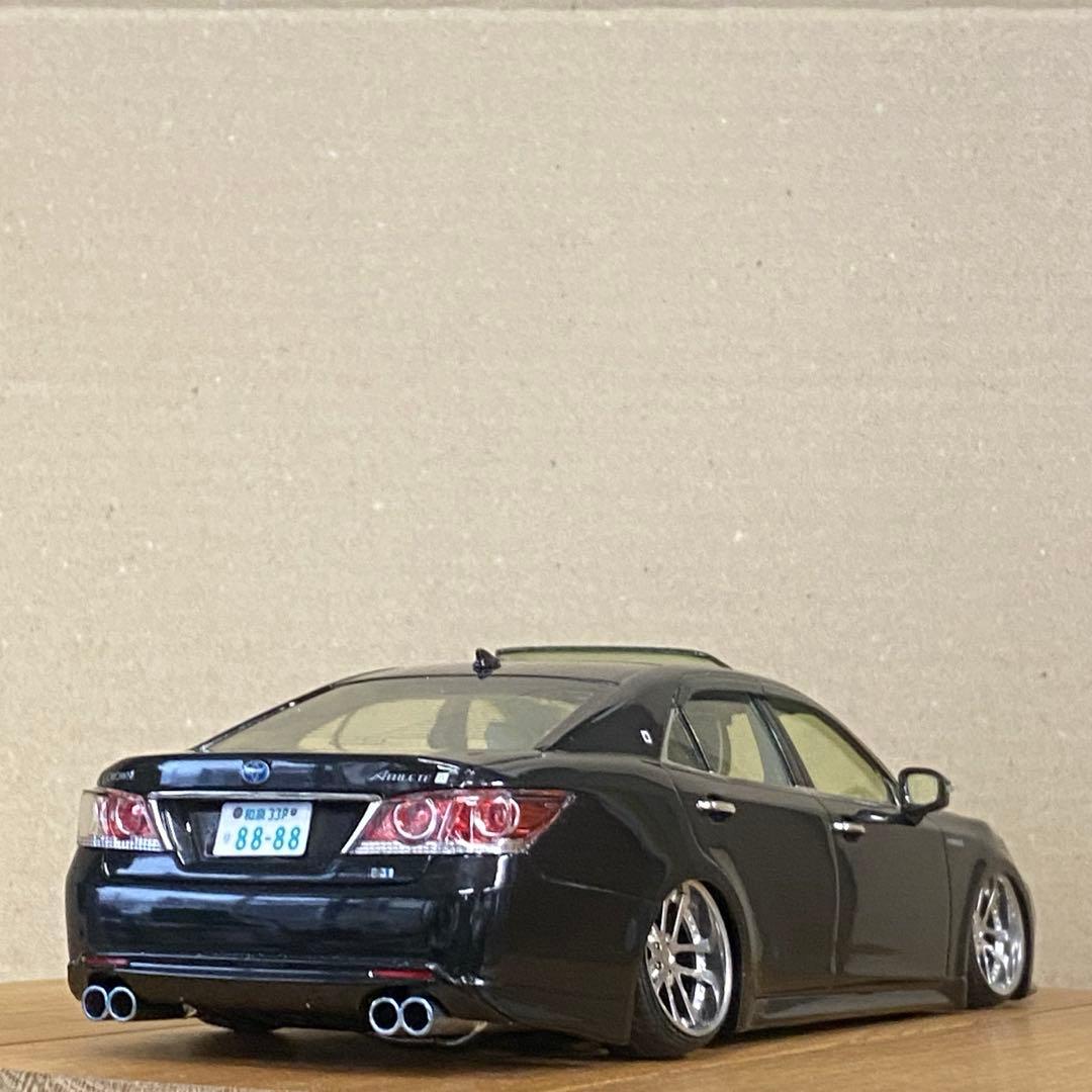 プラモデル完成品　アオシマ 1/24 214クラウンアスリート後期