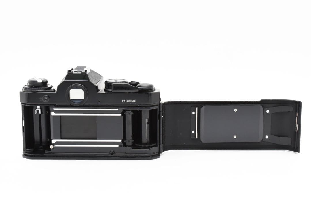 ★極上品★ NIKON FE モルト交換済 ボディ フィルムカメラ ニコン