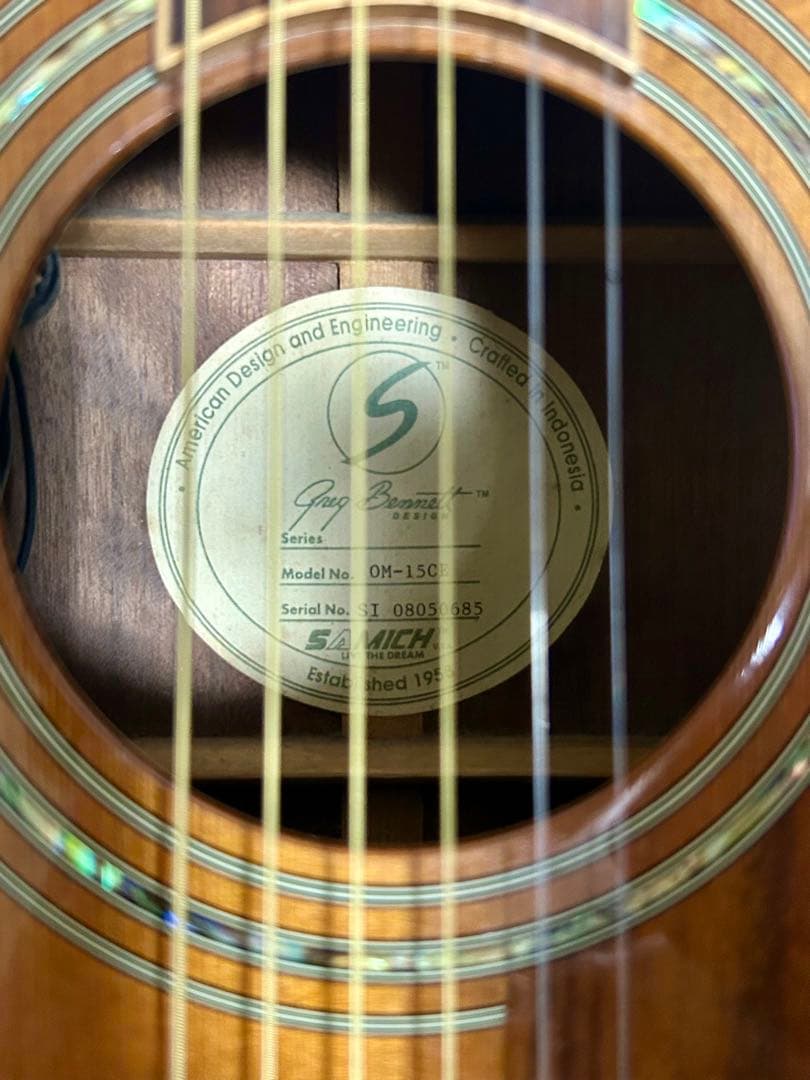 GREG BENNETT design SAMICHエレアコ(OM-15CE)