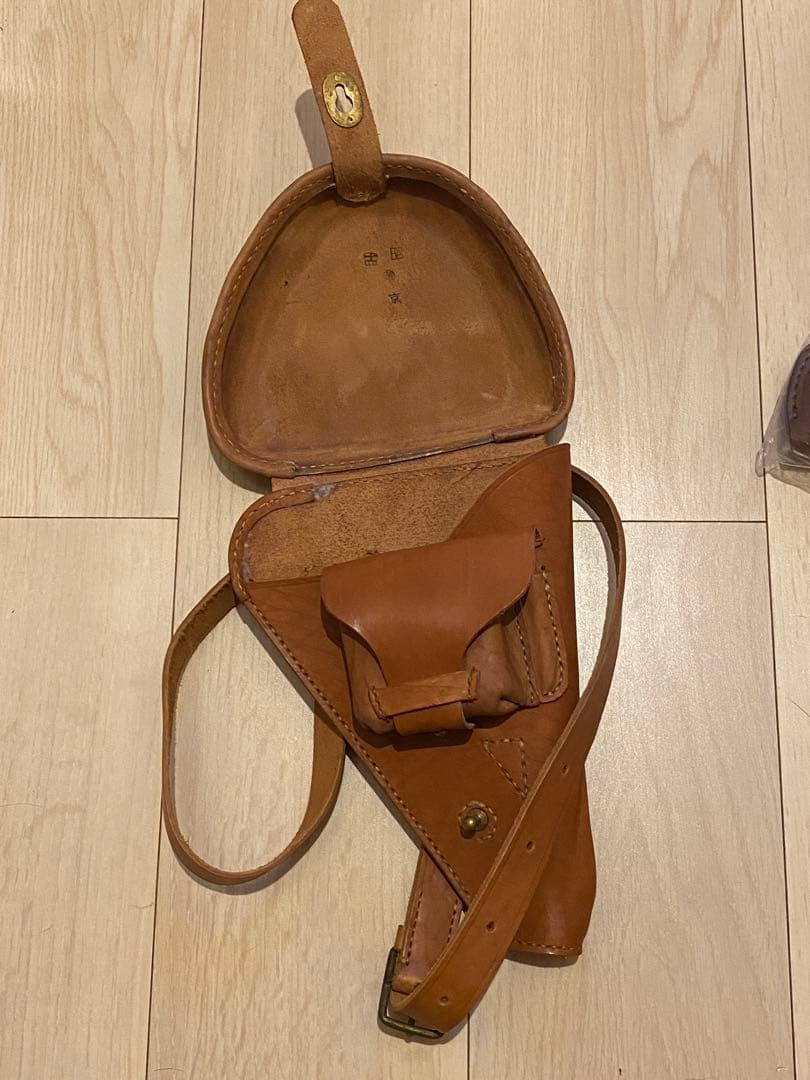 南部十四年式拳銃 ホルスター 拳銃嚢 南部14年式 前期型 本革製