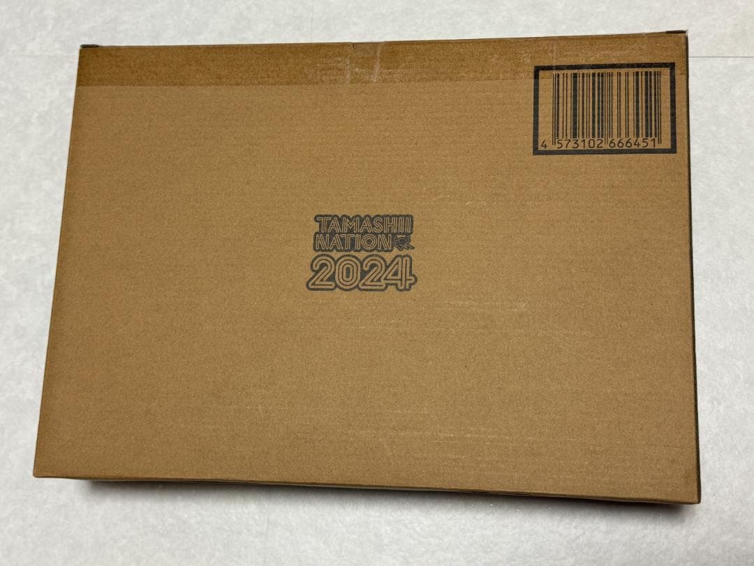 【新品】24 記念商品 メタルビルド 00クアンタ フルセイバー＋専用OPS×2