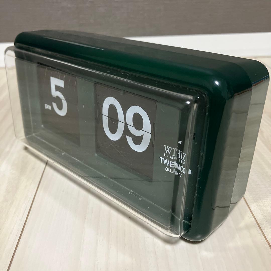 TWEMCO（トゥエンコ）/ 「whiz」デジタルパタパタ置時計 ダークグリーン