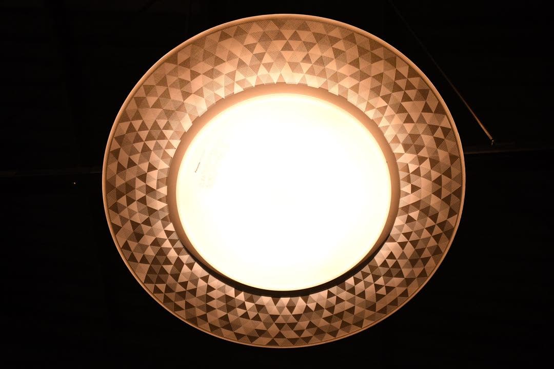 EHK43 展示品 パナソニック LEDシーリングライト ～12畳用 HH-CD