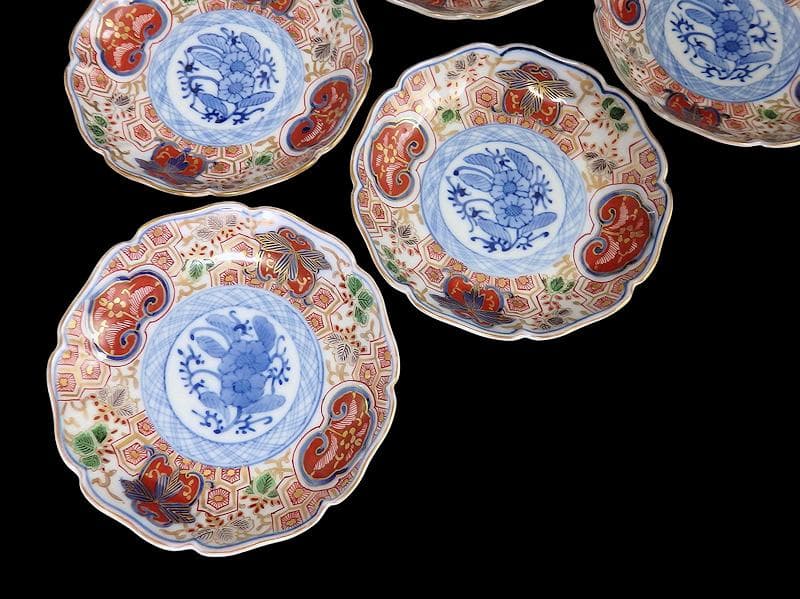 大聖寺伊万里　金襴手　草花に亀甲紋の図　４寸皿　５枚　233AS-CVy