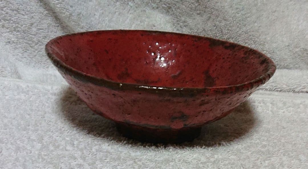 寿門作珊瑚釉茶碗木箱付き A418