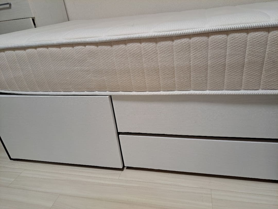 ニトリ 収納付きシングルベッドフレーム　ジオ