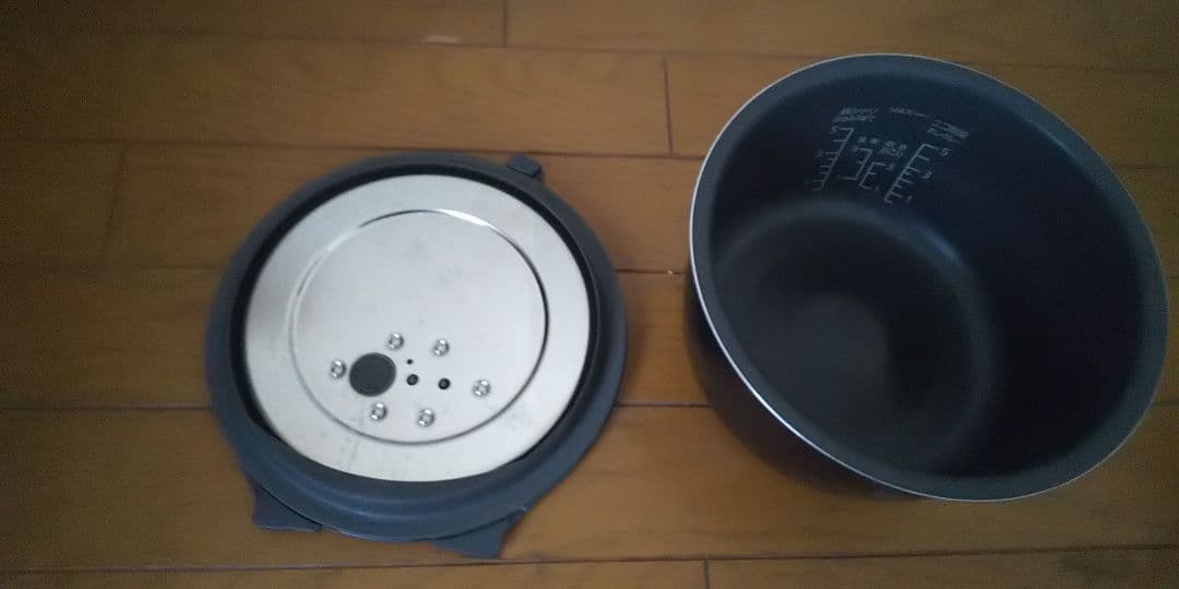 23年製❗パナソニック、圧力IH炊飯器(5.5合炊き)