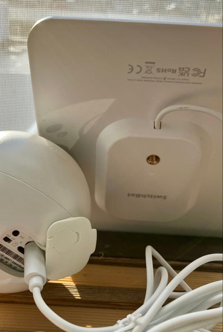 SwitchBot 屋外カメラ 3MP + ソーラーパネル