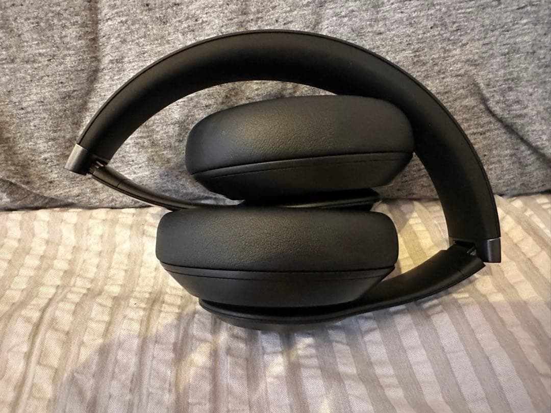 [タイムセール中]Beats Studio Pro 黒 アクセサリー付き