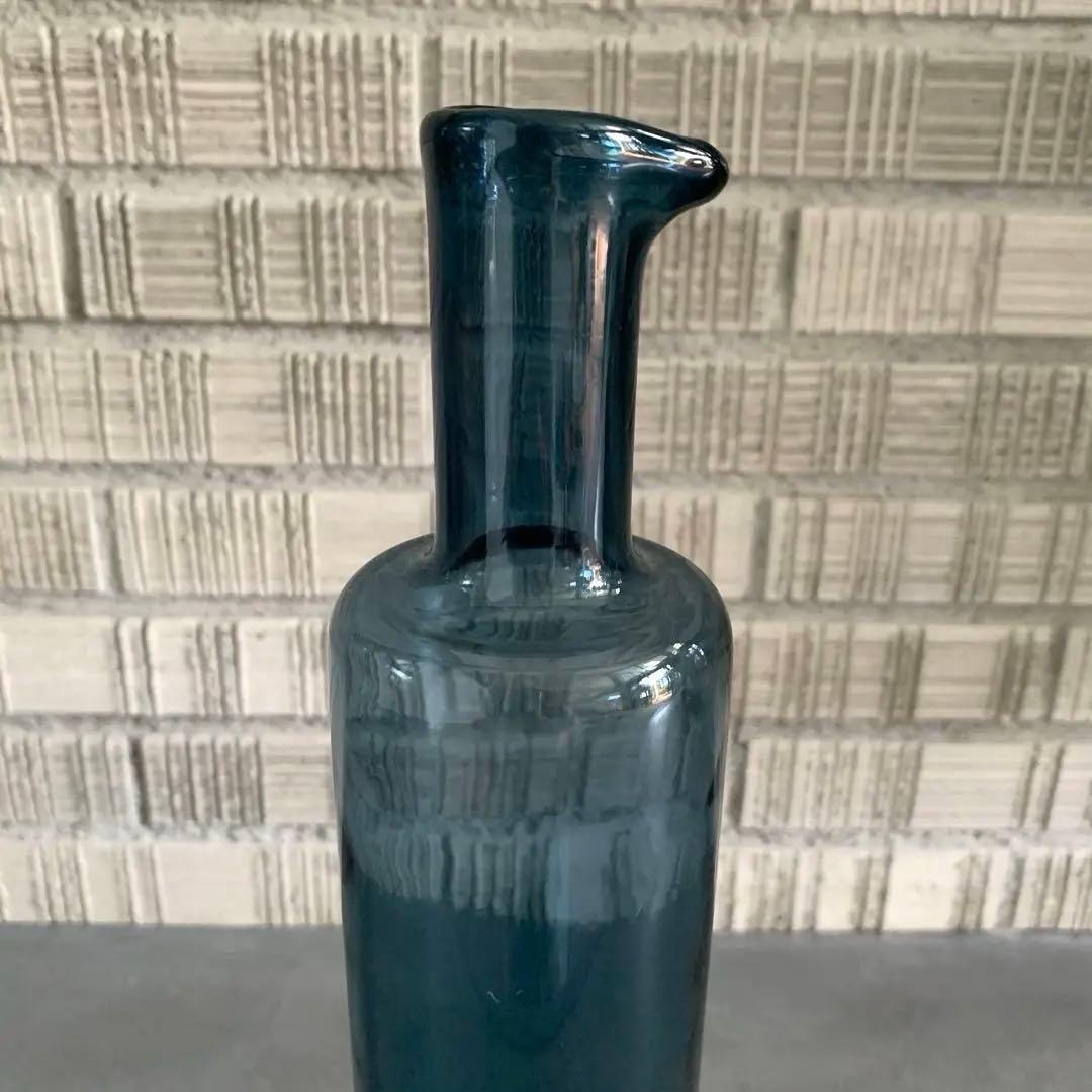 北欧ビンテージナニー・スティル　コリステプッロ　リーヒマエンラシ　ガラスボトル