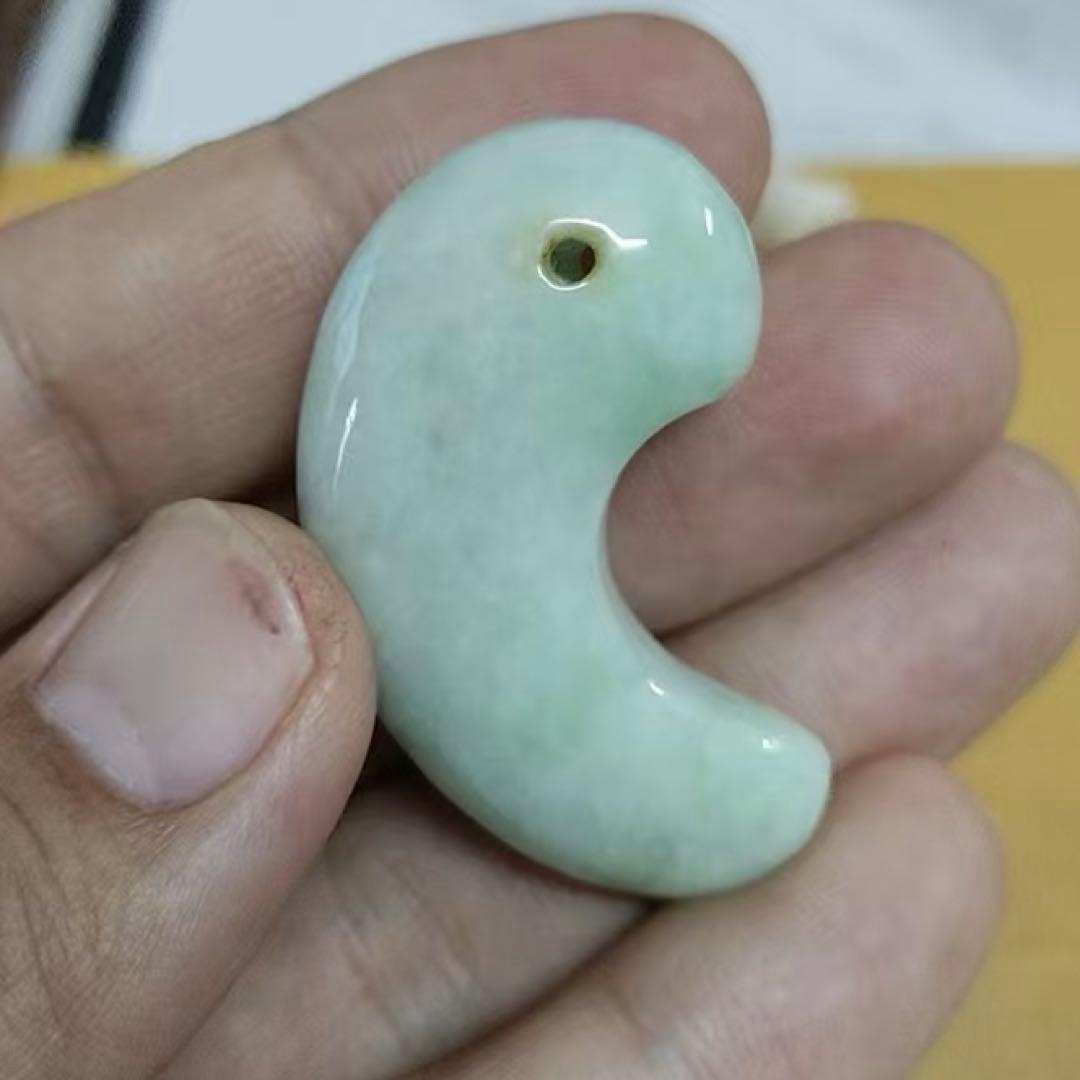 【オーダー品】勾玉2種類　青瑪瑙と翡翠