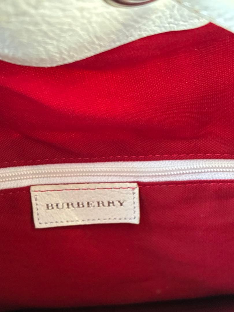 BURBERRY ストライプ バケットバッグ ロープハンドル　ホワイトレザー