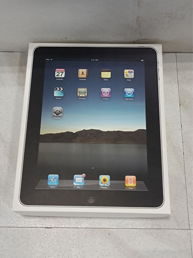 八6337【未使用品】Apple iPad 第1世代　32GB A1219