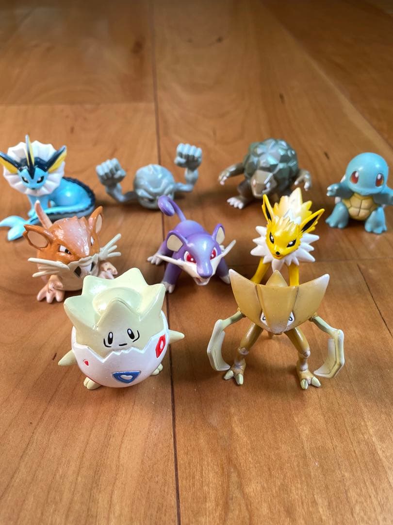 ポケットモンスター　ポケモン　モンコレ　Pokemon カブトプス　シャワーズ