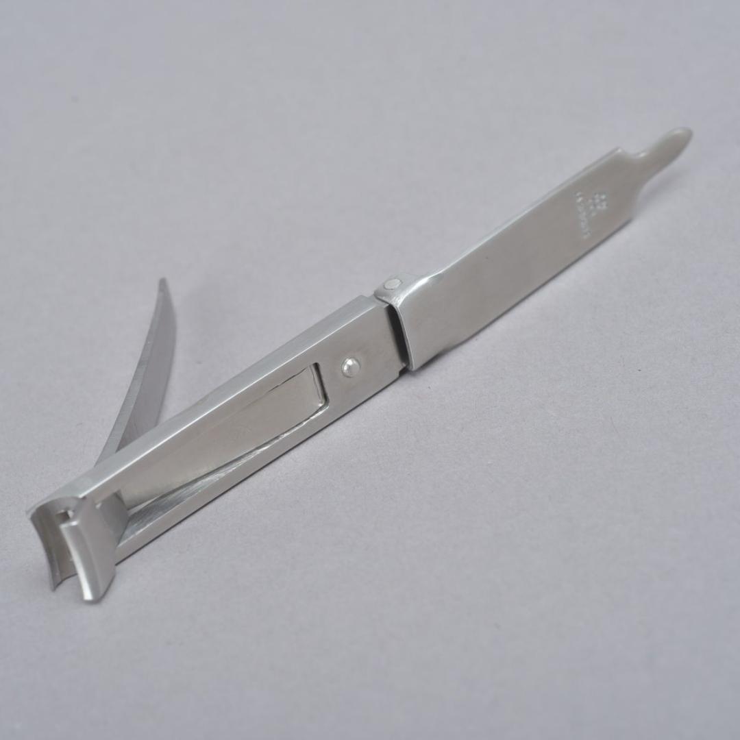 新品レア品 グッチ GUCCI ネイルケアセット 爪切り爪ヤスリ毛抜き3点セット