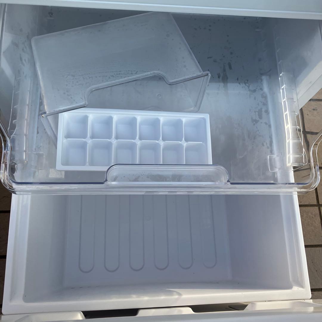 2023年製 SHARP シャープ 冷凍冷蔵庫 SJ-D18J-W 白 ホワイト