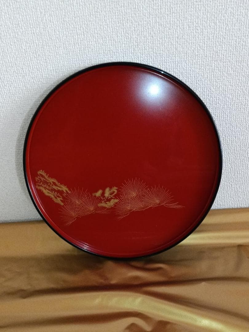 【真珠の輝き伝統工芸品！】 輪島塗 木製 本漆 格調高い新品丸盆