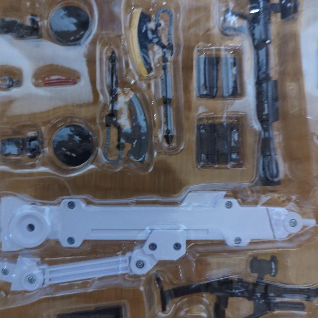 メタルコンポジット　シャア専用ザクII