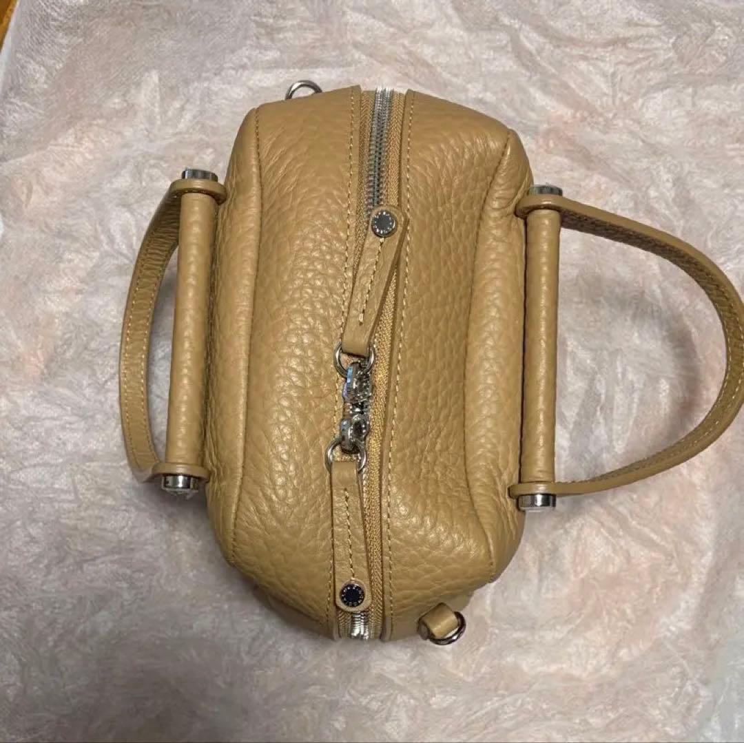 IACUCCI イアクッチ　クーポラ ALCE ショルダーバック　未使用に近い