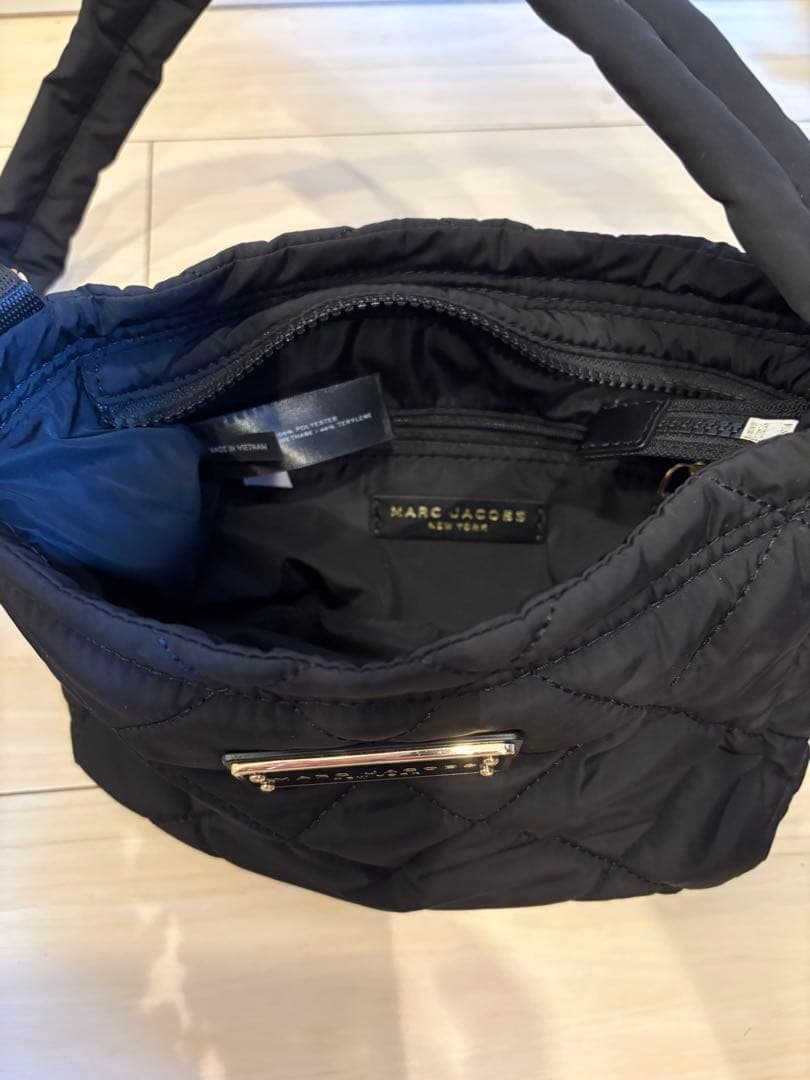 【★フ_ラミンゴ★ 】MARCJACOBSキルティングナイロンバッグ