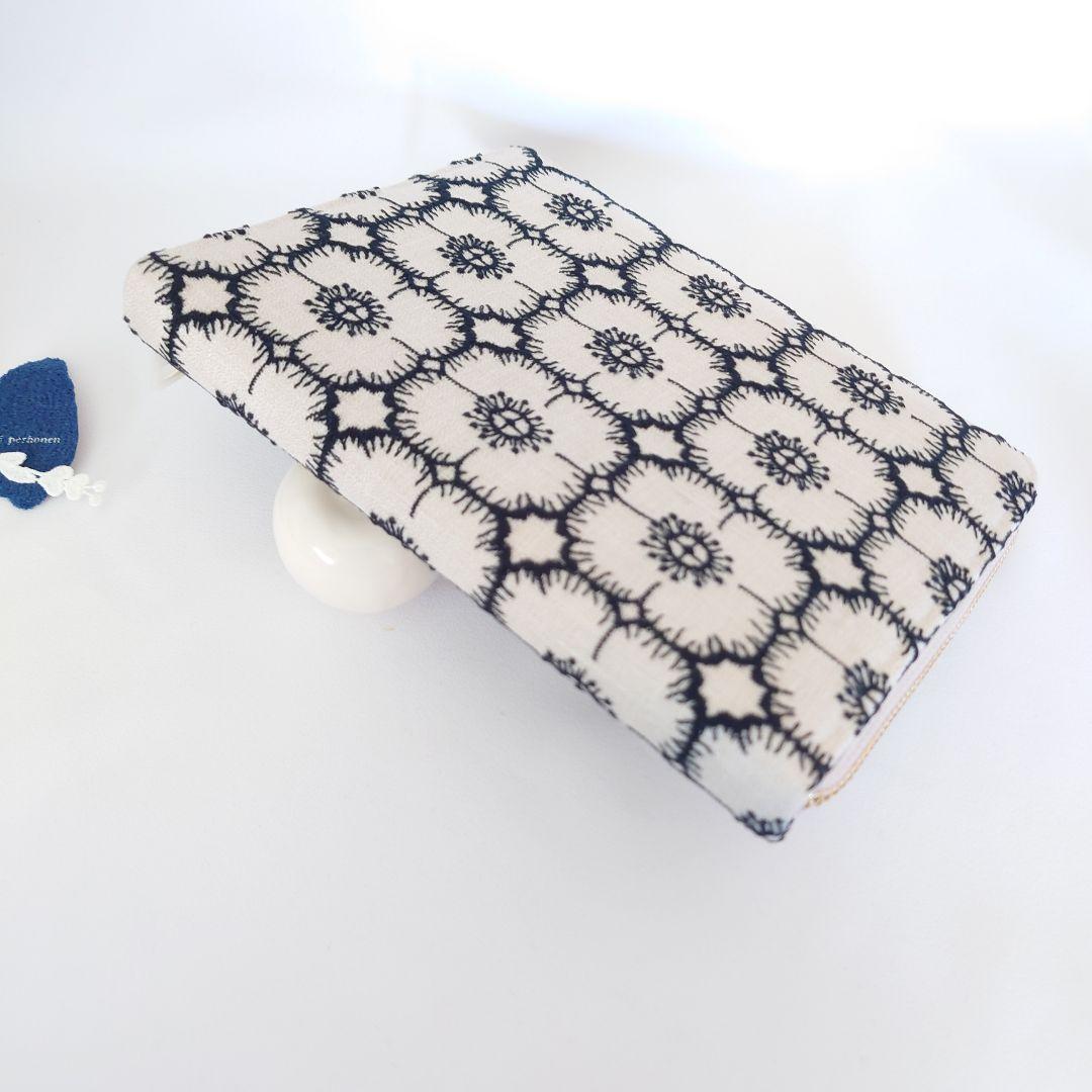 B6 マルチケース anemone ライトベージュ ミナペルホネン ハンドメイド