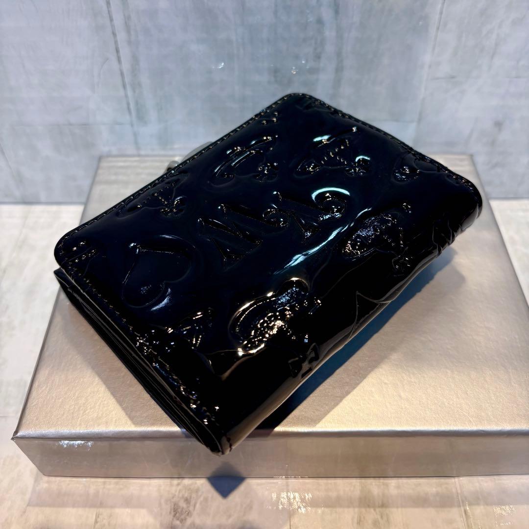 Vivienne Westwood 3つ折り財布 / エナメルブラック