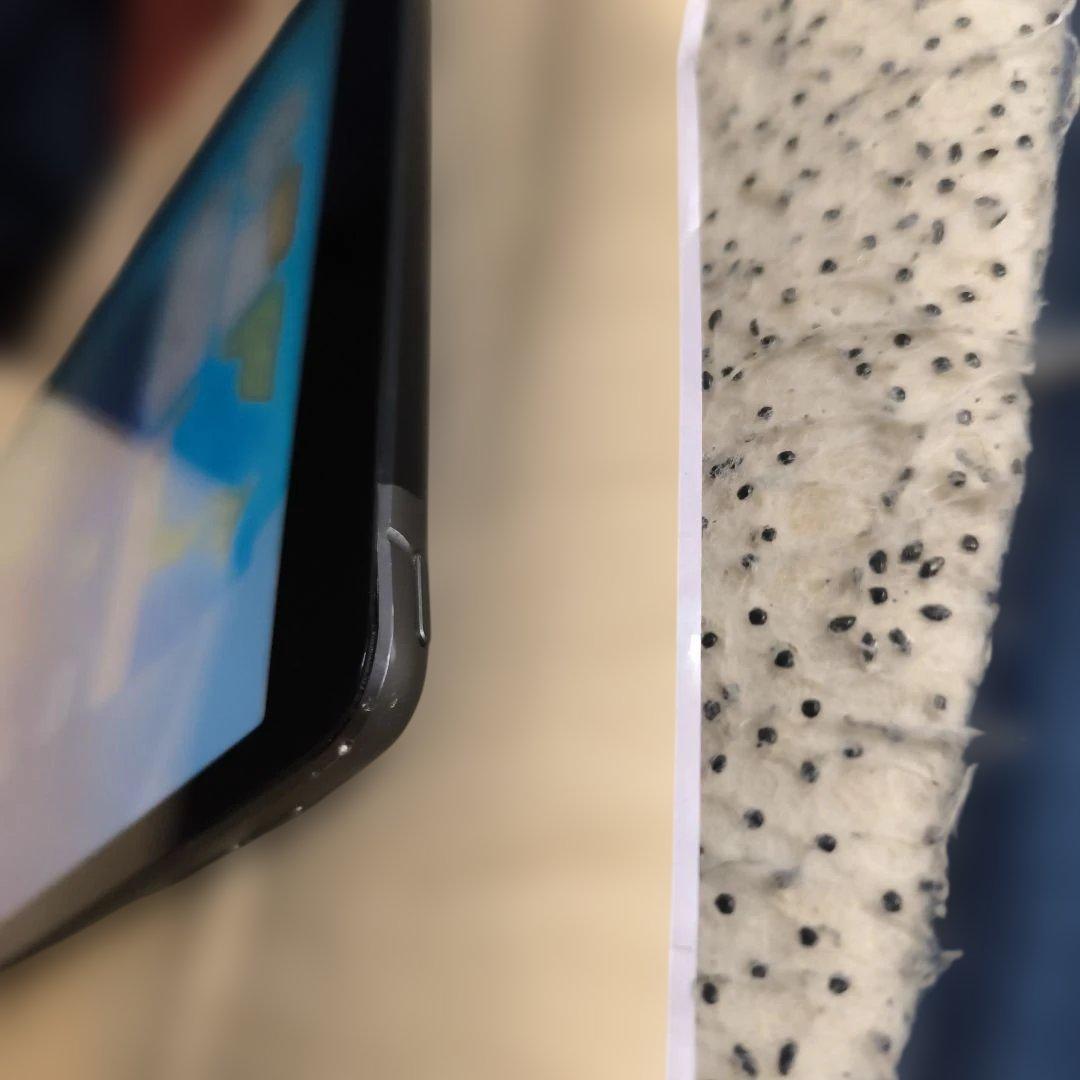 第8世代 32GB セルラーモデル 32GBスペースグレ85％