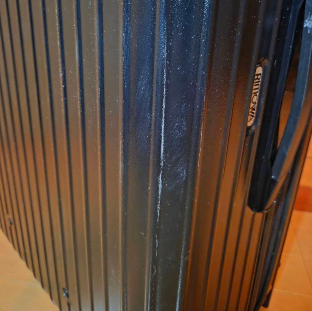 RIMOWA ブラック キャリーケース 63L
