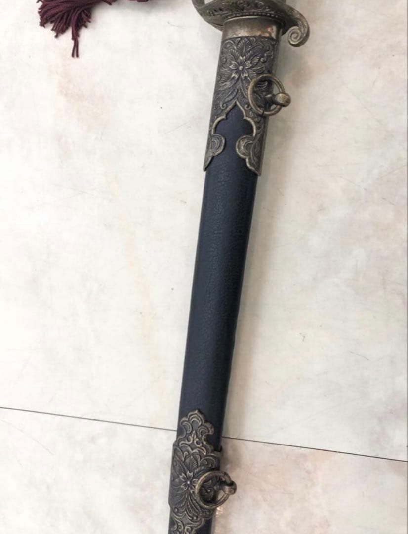 大日本帝国海軍 将校用 儀礼刀長剣 海軍桜刻印有 模造刀身 サーベル　美品 海軍