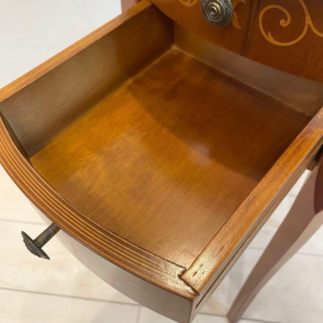 猫脚 アンティーク コンソール サイドテーブル 2段チェスト 飾り彫り入り 洋風