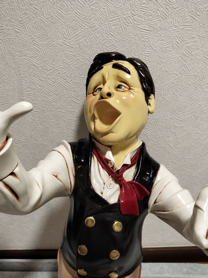 ワインホルダー マイ　ボトル・ホルダー置物 人物 給仕 ソムリエ ワインラック