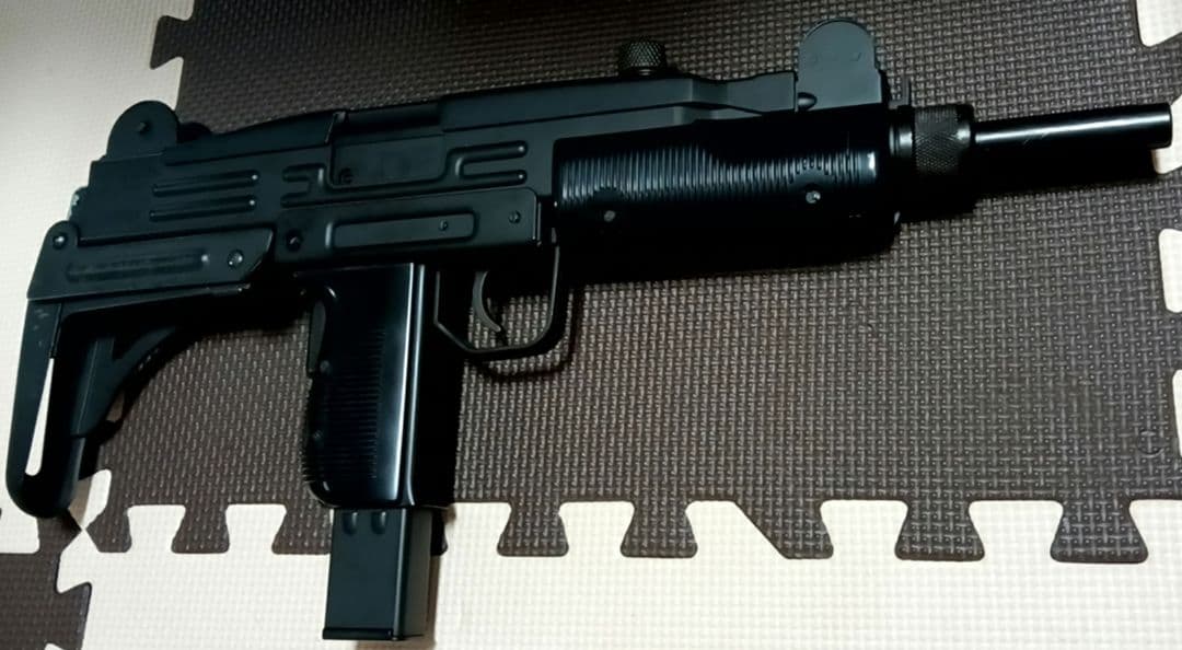 東京マルイ UZI